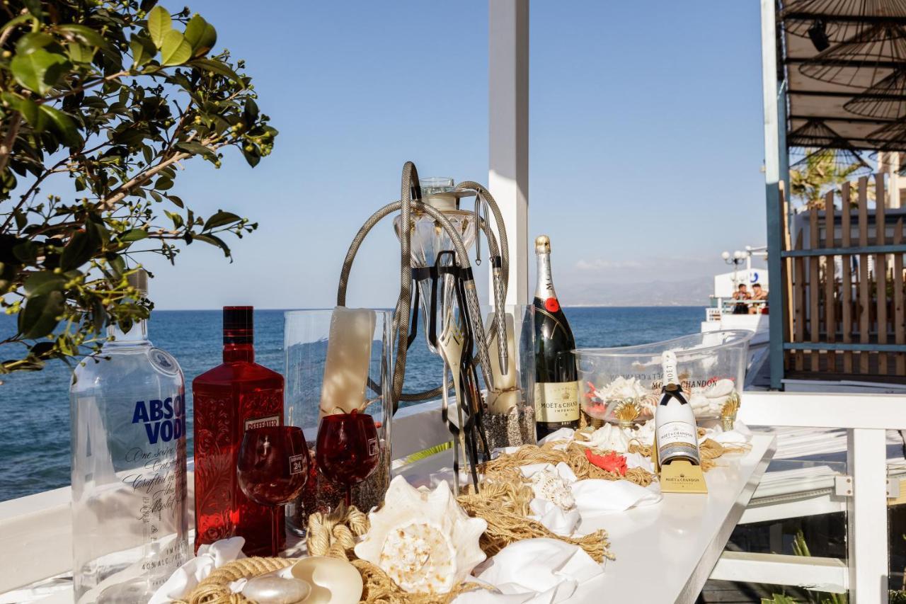 Kahlua Sea View Suites ヘルソニソス エクステリア 写真