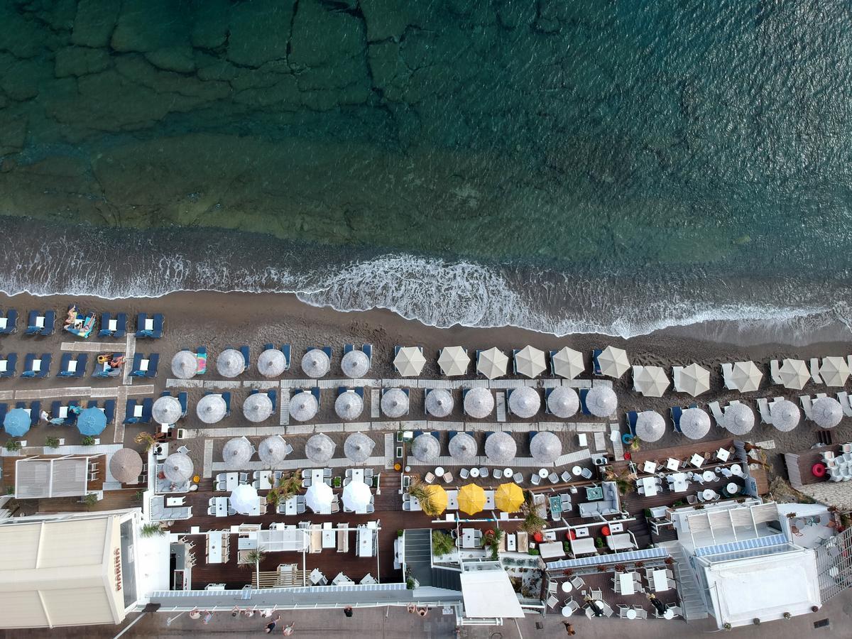 Kahlua Sea View Suites ヘルソニソス エクステリア 写真